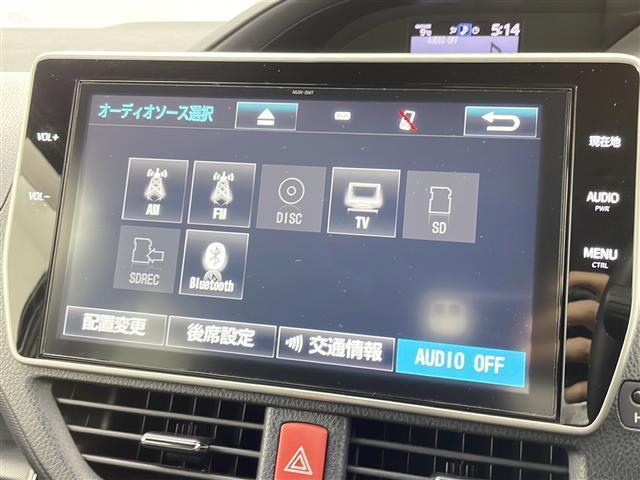 Ｓｉ　ダブルバイビー　禁煙車　純正１０インチＳＤナビ（ＮＳＺＮ－Ｚ６６Ｔ）　ＴＶ／ＣＤ／ＤＶＤ／ＢＴ　バックカメラ　純正１２．１インチフリップダウンモニター　純正ドライブレコーダー（ＤＲＴ－Ｈ６６Ａ）　純正１６インチＡＷ(10枚目)