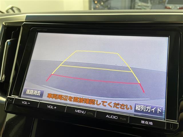 ２．５Ｚ　純正９型ナビ（ＮＳＺＴ－Ｙ６４Ｔ）　Ｂｌｕｅｔｏｏｔｈ　ＤＶＤ再生機能　純正フリップダウンモニター　両側パワースライドドア　バックカメラ　ＴＲＤエアロ　スマートキー　スペアキー　ブレーキホールド(6枚目)