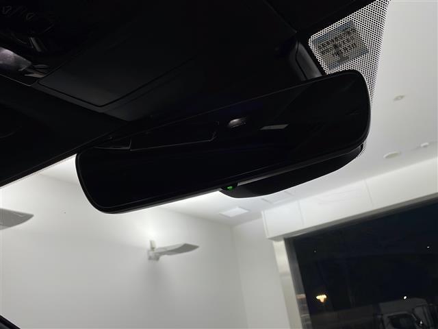 ＮＸ ＮＸ３５０ｈ　Ｆスポーツ　純正ナビ　フルセグ　Ｂｌｕｅｔｏｏｔｈ　アラウンドビューモニター　サンルーフ　３眼ＬＥＤ　赤黒レザーシート　シートヒーター／ベンチレーション　ＢＳＭ　電動リアゲート　ＥＴＣ　衝突軽減　スマートキー（23枚目）