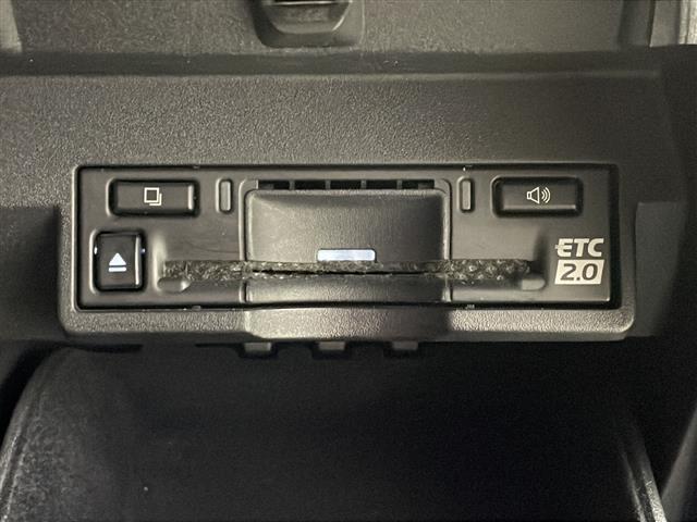 ＮＸ ＮＸ３５０ｈ　Ｆスポーツ　純正ナビ　フルセグ　Ｂｌｕｅｔｏｏｔｈ　アラウンドビューモニター　サンルーフ　３眼ＬＥＤ　赤黒レザーシート　シートヒーター／ベンチレーション　ＢＳＭ　電動リアゲート　ＥＴＣ　衝突軽減　スマートキー（31枚目）