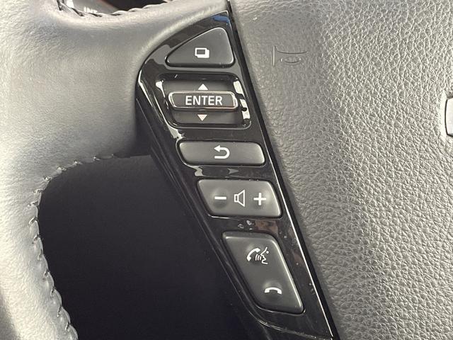 エルグランド ２５０ハイウェイスターＳ　純正ナビ　サンルーフ　レーダークルーズコントロール　両側パワースライドドア　純正ドライブレコーダー　エマージェンシーブレーキ　全方位　ＬＥＤオートライト　ＢＳＭ　ハーフレザー　純正１８インチアルミ（21枚目）