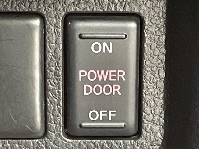 エルグランド ２５０ハイウェイスターＳ　純正ナビ　サンルーフ　レーダークルーズコントロール　両側パワースライドドア　純正ドライブレコーダー　エマージェンシーブレーキ　全方位　ＬＥＤオートライト　ＢＳＭ　ハーフレザー　純正１８インチアルミ（26枚目）