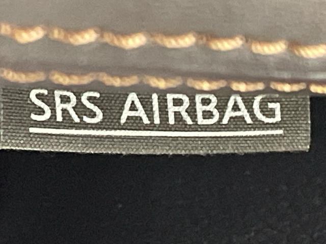 エルグランド ２５０ハイウェイスターＳ　純正ナビ　サンルーフ　レーダークルーズコントロール　両側パワースライドドア　純正ドライブレコーダー　エマージェンシーブレーキ　全方位　ＬＥＤオートライト　ＢＳＭ　ハーフレザー　純正１８インチアルミ（53枚目）