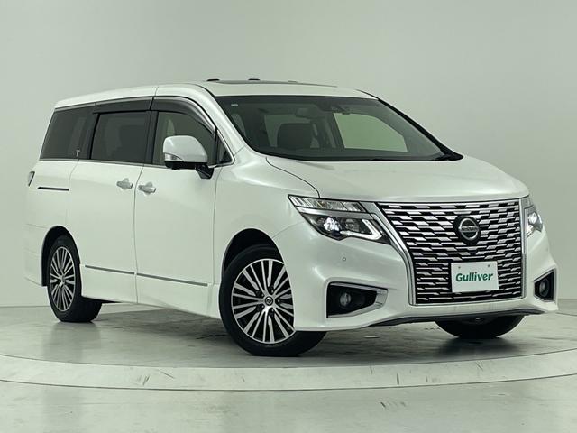 エルグランド ２５０ハイウェイスターＳ　純正ナビ　サンルーフ　レーダークルーズコントロール　両側パワースライドドア　純正ドライブレコーダー　エマージェンシーブレーキ　全方位　ＬＥＤオートライト　ＢＳＭ　ハーフレザー　純正１８インチアルミ（59枚目）