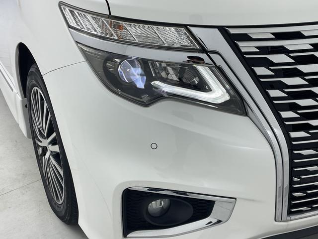 エルグランド ２５０ハイウェイスターＳ　純正ナビ　サンルーフ　レーダークルーズコントロール　両側パワースライドドア　純正ドライブレコーダー　エマージェンシーブレーキ　全方位　ＬＥＤオートライト　ＢＳＭ　ハーフレザー　純正１８インチアルミ（66枚目）