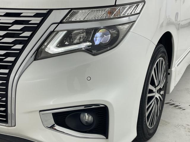 エルグランド ２５０ハイウェイスターＳ　純正ナビ　サンルーフ　レーダークルーズコントロール　両側パワースライドドア　純正ドライブレコーダー　エマージェンシーブレーキ　全方位　ＬＥＤオートライト　ＢＳＭ　ハーフレザー　純正１８インチアルミ（67枚目）