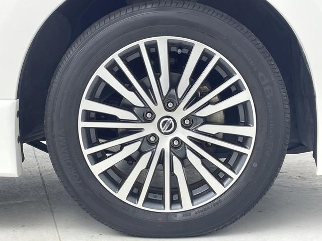 エルグランド ２５０ハイウェイスターＳ　純正ナビ　サンルーフ　レーダークルーズコントロール　両側パワースライドドア　純正ドライブレコーダー　エマージェンシーブレーキ　全方位　ＬＥＤオートライト　ＢＳＭ　ハーフレザー　純正１８インチアルミ（75枚目）