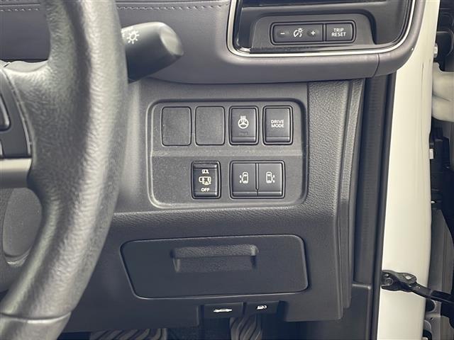 セレナ ｅ－パワー　ハイウェイスターＶ　純正１０インチＳＤナビ　フルセグ　バックカメラ　ビルトインＥＴＣ　プロパイロット　レーダークルーズコントロール　レーンキープ　エマージェンシーブレーキ　シートヒーター　両側パワースライドドア　ＢＳＭ（35枚目）