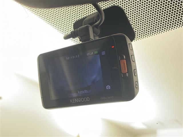 エスクァイア Ｇｉ　・純正９インチナビ（ＢＴ・ＴＶ・ＣＤ・ＤＶＤ・ＳＤ）・両側パワースライドドア・クルーズコントロール・レザーシート・シートヒーター・オートマチックハイビーム・ＬＥＤヘッドライト・フォグランプ・ＥＴＣ（36枚目）