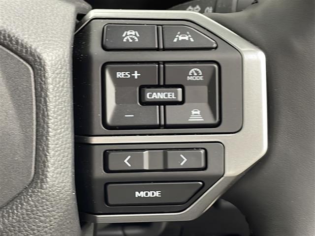 ランドクルーザー２５０ ＶＸ　純正１２．３インチＤＡ　サンルーフ　３６０カメラ　ＰＣＳ　レザーシート　ＢＳＭ　デジタルインナーミラー　クリアランスソナー　衝突軽減　レーンアシスト　パワーバックドア　前後ドラレコ　ＰＤＡ　ＥＴＣ（28枚目）