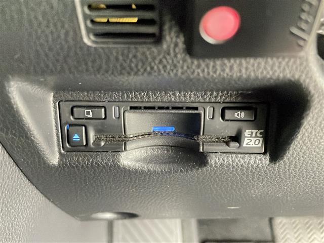 ノア Ｓ－Ｚ　純正１０．２型ナビ　モデリスタエアロ　快適利便ＰＫＧ　ユニバーサルステップ　両側パワースライド　バックカメラ　衝突軽減　レーンキープ　ＰＣＳ　クリアランスソナー　シートヒーター　前後ドラレコ　ＥＴＣ（40枚目）