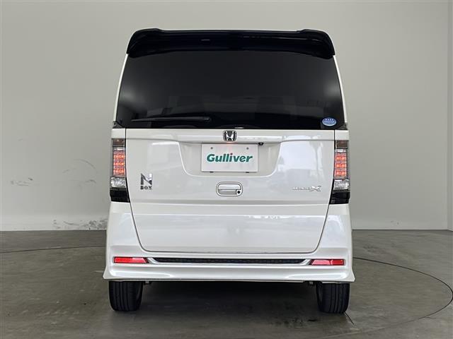 Ｎ－ＢＯＸカスタム Ｇ・ターボＬパッケージ　社外メモリナビ・フルセグ・クルーズコントロール・バックカメラ・ＥＴＣ・パドルシフト・両側電動スライドドア・純正１５インチアルミホイール・純正フロアマット・ＨＩＤオートライト・フォグランプ・スペアキー（5枚目）