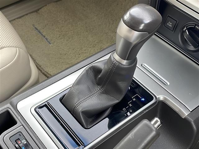 ランドクルーザープラド ＴＸ　Ｌパッケージ　４ＷＤ　純正ナビ　トヨタセーフティセンス　パノラミックビューモニター　バックカメラ　サンルーフ　テレビキャンセラー　ドライブレコーダー　パワーシート　シートヒーター　ベンチレーション　レザーシート（24枚目）