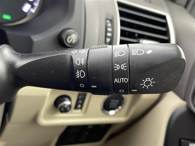 ランドクルーザープラド ＴＸ　Ｌパッケージ　４ＷＤ　純正ナビ　トヨタセーフティセンス　パノラミックビューモニター　バックカメラ　サンルーフ　テレビキャンセラー　ドライブレコーダー　パワーシート　シートヒーター　ベンチレーション　レザーシート（37枚目）