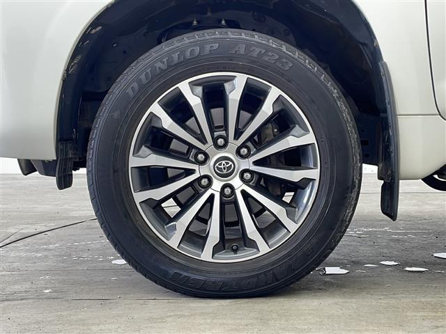 ランドクルーザープラド ＴＸ　Ｌパッケージ　４ＷＤ　純正ナビ　トヨタセーフティセンス　パノラミックビューモニター　バックカメラ　サンルーフ　テレビキャンセラー　ドライブレコーダー　パワーシート　シートヒーター　ベンチレーション　レザーシート（41枚目）