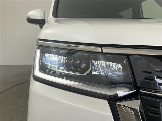 ステップワゴン ｅ：ＨＥＶスパーダ　・登録済未使用車・純正１１．４インチナビ（ＣＤ／ＤＶＤ／ＴＶ／ＢＴ／ＳＤ）・純正１５．６インチフリップダウンモニター・両側パワースライドドア・衝突軽減ブレーキ（ＣＭＢＳ）・先行車発進お知らせ（37枚目）
