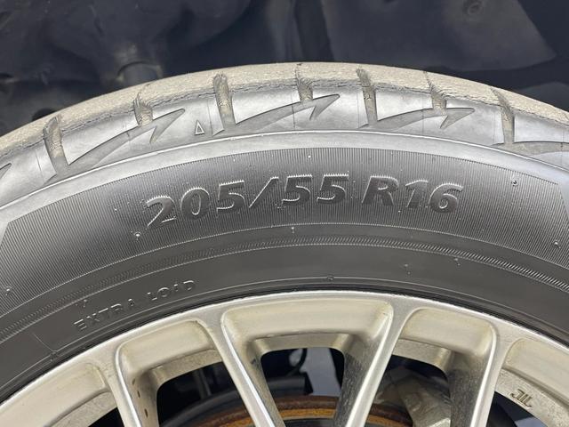 ヴォクシー ハイブリッドＺＳ　純正９インチナビ＆ＴＶ＆ＣＤ＆ＢＴ　バックカメラ　パワースライドドア　トヨタセーフティセンス　ビルトインＥＴＣ　クルーズコントロール　スマートキー　シートヒーター　オートマチックハイビーム（60枚目）