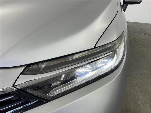 シャトル ハイブリッド　純正ナビ・バックカメラ・ビルトインＥＴＣ・ドライブレコーダー・ＬＥＤオートライト・純正フロアマット・ドアバイザー・電動格納ミラー・横滑り防止・ＥＣＯＮ・スマートキー・スペアキー・プッシュスタート（37枚目）