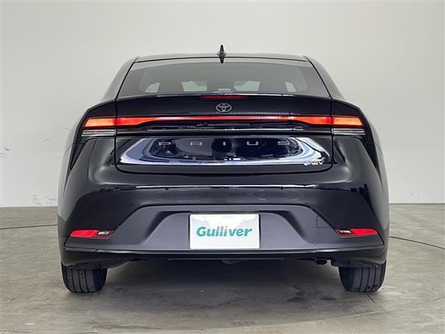 プリウス Ｕ　純正ディスプレイオーディオ　フルセグＴＶ　Ｔｏｙｏｔａ　Ｓａｆｅｔｙ　Ｓｅｎｓｅ　パノラミックビューモニター　ブラインドスポットモニター　ＬＥＤオートライト　ＡＣ１００Ｖ充電　ビルトインＥＴＣ２．０（5枚目）