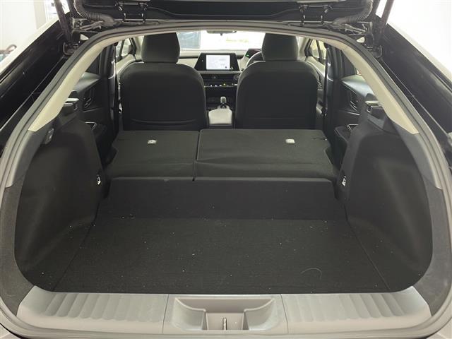 プリウス Ｕ　純正ディスプレイオーディオ　フルセグＴＶ　Ｔｏｙｏｔａ　Ｓａｆｅｔｙ　Ｓｅｎｓｅ　パノラミックビューモニター　ブラインドスポットモニター　ＬＥＤオートライト　ＡＣ１００Ｖ充電　ビルトインＥＴＣ２．０（18枚目）