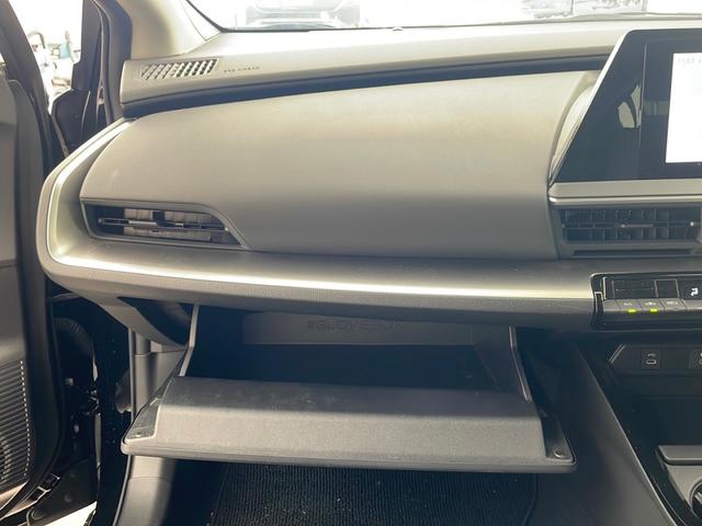 プリウス Ｕ　純正ディスプレイオーディオ　フルセグＴＶ　Ｔｏｙｏｔａ　Ｓａｆｅｔｙ　Ｓｅｎｓｅ　パノラミックビューモニター　ブラインドスポットモニター　ＬＥＤオートライト　ＡＣ１００Ｖ充電　ビルトインＥＴＣ２．０（63枚目）