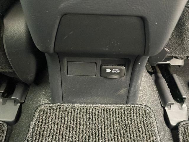 プリウス Ｕ　純正ディスプレイオーディオ　フルセグＴＶ　Ｔｏｙｏｔａ　Ｓａｆｅｔｙ　Ｓｅｎｓｅ　パノラミックビューモニター　ブラインドスポットモニター　ＬＥＤオートライト　ＡＣ１００Ｖ充電　ビルトインＥＴＣ２．０（74枚目）