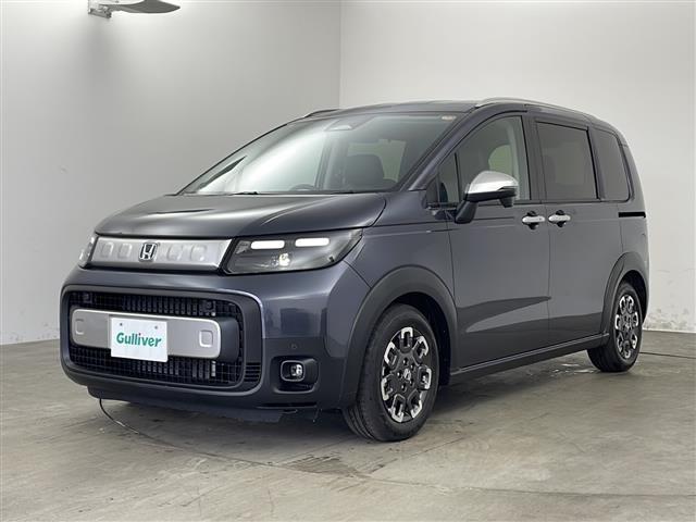フリード ｅ：ＨＥＶクロスター　純正ナビ　バックカメラ　Ｈｏｎｄａ　ＳＥＮＳＩＮＧ　ブラインドスポットモニター　両側パワースライドドア　電動パーキングブレーキ　ＢＲＳＫＥ　ＨＯＬＤ　ＬＥＤヘッドライト　純正アルミホイールタイヤ（2枚目）
