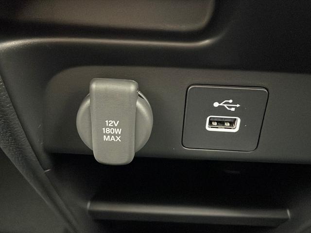 フリード ｅ：ＨＥＶクロスター　純正ナビ　バックカメラ　Ｈｏｎｄａ　ＳＥＮＳＩＮＧ　ブラインドスポットモニター　両側パワースライドドア　電動パーキングブレーキ　ＢＲＳＫＥ　ＨＯＬＤ　ＬＥＤヘッドライト　純正アルミホイールタイヤ（65枚目）