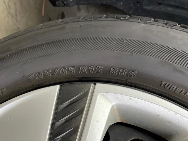 フリードハイブリッド ハイブリッド・Ｇホンダセンシング　純正ナビ　バックカメラ　ホンダセンシング　コーナーセンサー　両側パワースライドドア　ＬＥＤヘッドライト　ロールサンシェード　シートヒーター　純正前方ドライブレコーダー　ビルトインＥＴＣ　スペアキー（52枚目）