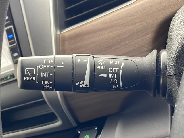フリードハイブリッド ハイブリッド・Ｇホンダセンシング　純正ナビ　バックカメラ　ホンダセンシング　コーナーセンサー　両側パワースライドドア　ＬＥＤヘッドライト　ロールサンシェード　シートヒーター　純正前方ドライブレコーダー　ビルトインＥＴＣ　スペアキー（57枚目）
