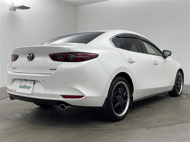 MAZDA3セダン XDプロアクティブ ツーリングセレクション 純正ナビ 全方位カメラ 衝突軽減ブレーキ レーダークルーズコントロール レーンキープアシスト パーキングセンサー パワーバックドア ヘッドアップディスプレイ ステアリングヒーター 純正ドラレコ ETC(3枚目)