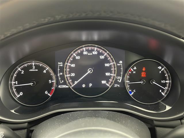 MAZDA3セダン XDプロアクティブ ツーリングセレクション 純正ナビ 全方位カメラ 衝突軽減ブレーキ レーダークルーズコントロール レーンキープアシスト パーキングセンサー パワーバックドア ヘッドアップディスプレイ ステアリングヒーター 純正ドラレコ ETC(17枚目)