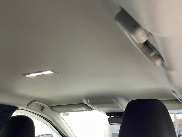 MAZDA3セダン XDプロアクティブ ツーリングセレクション 純正ナビ 全方位カメラ 衝突軽減ブレーキ レーダークルーズコントロール レーンキープアシスト パーキングセンサー パワーバックドア ヘッドアップディスプレイ ステアリングヒーター 純正ドラレコ ETC(58枚目)