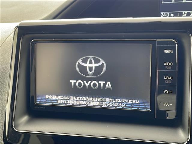 ヴォクシー ＺＳ　ナビ　ＴＶ　バックカメラ　ビルトインＥＴＣ　左側パワースライドドア　ＬＥＤヘッドライト　オートライト　フォグランプ　プッシュスタート　スマートキー　純正１６インチアルミホイール　革巻きステアリング（24枚目）