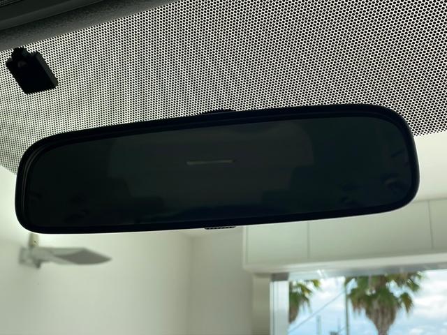 ヴォクシー ＺＳ　ナビ　ＴＶ　バックカメラ　ビルトインＥＴＣ　左側パワースライドドア　ＬＥＤヘッドライト　オートライト　フォグランプ　プッシュスタート　スマートキー　純正１６インチアルミホイール　革巻きステアリング（69枚目）