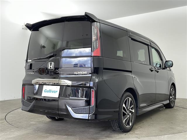 ステップワゴンスパーダ スパーダ・クールスピリット　ホンダセンシング　・ワンオーナー・Ｈｏｎｄａ　ＳＥＮＳＩＮＧ・純正７インチメモリナビ＆フルセグ＆ＢＴ＆ＵＳＢ＆ＤＶＤ＆ＵＳＢ・バックカメラ・両側パワースライドドア・パドルシフト・前席シートヒーター・ステアリングスイッチ（3枚目）