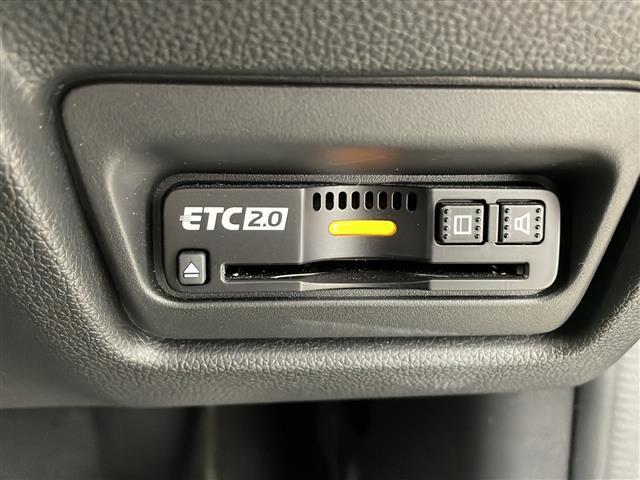 ステップワゴンスパーダ スパーダ・クールスピリット　ホンダセンシング　・ワンオーナー・Ｈｏｎｄａ　ＳＥＮＳＩＮＧ・純正７インチメモリナビ＆フルセグ＆ＢＴ＆ＵＳＢ＆ＤＶＤ＆ＵＳＢ・バックカメラ・両側パワースライドドア・パドルシフト・前席シートヒーター・ステアリングスイッチ（31枚目）