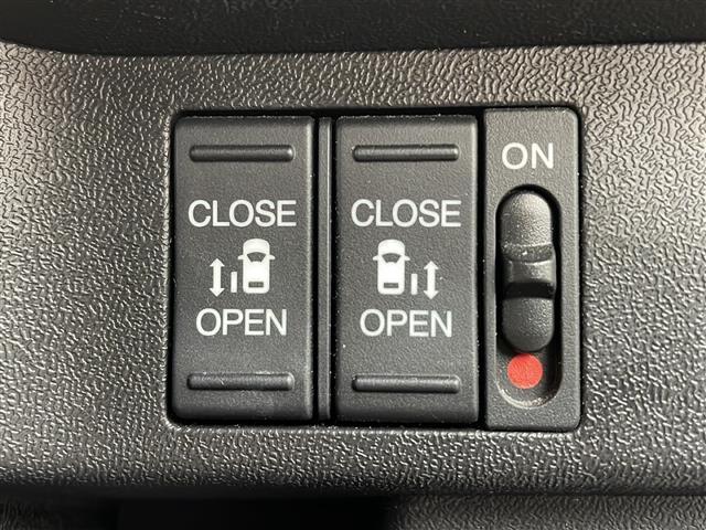 ステップワゴンスパーダ スパーダ・クールスピリット　ホンダセンシング　・ワンオーナー・Ｈｏｎｄａ　ＳＥＮＳＩＮＧ・純正７インチメモリナビ＆フルセグ＆ＢＴ＆ＵＳＢ＆ＤＶＤ＆ＵＳＢ・バックカメラ・両側パワースライドドア・パドルシフト・前席シートヒーター・ステアリングスイッチ（32枚目）