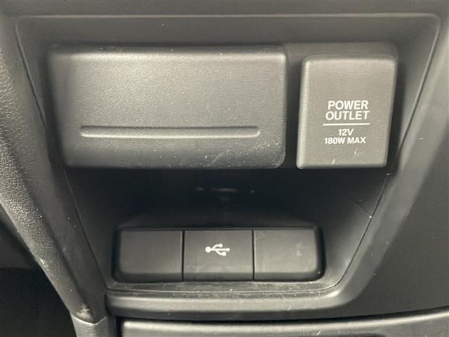 ステップワゴンスパーダ スパーダ・クールスピリット　ホンダセンシング　・ワンオーナー・Ｈｏｎｄａ　ＳＥＮＳＩＮＧ・純正７インチメモリナビ＆フルセグ＆ＢＴ＆ＵＳＢ＆ＤＶＤ＆ＵＳＢ・バックカメラ・両側パワースライドドア・パドルシフト・前席シートヒーター・ステアリングスイッチ（33枚目）