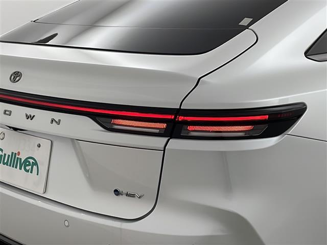 クラウン Ｚ　ナビ　ＴＶ　パノラミックビューモニター　ブラックパッケージ　プリクラッシュセーフティ　レーンディパチャーアラート　ブラインドスポットモニター　レザーシート　シートヒーター　エアシート　置くだけ充電（39枚目）
