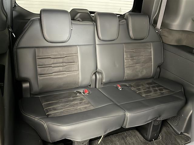 ステップワゴン e:HEVスパーダ プレミアムライン 純正11.4インチナビ・ホンダセンシング・両側パワースライドドア・パワーバックドア・全方位カメラ・ビルトインETC・純正前後ドラレコ・ハーフレザー・ジートヒーター・LEDオートライト・フォグランプ(13枚目)