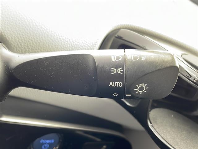 プリウス Ｓ　社外ナビ・フルセグ・トヨタセーフティセンス・レーダークルーズコントロール・プリクラッシュセーフティ・ＬＥＤオートライト・社外エアロ・バックカメラ・ＥＴＣ２．０・スペアキー・社外１８インチアルミ（25枚目）