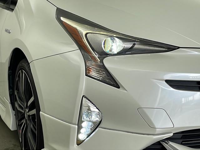 プリウス Ｓ　社外ナビ・フルセグ・トヨタセーフティセンス・レーダークルーズコントロール・プリクラッシュセーフティ・ＬＥＤオートライト・社外エアロ・バックカメラ・ＥＴＣ２．０・スペアキー・社外１８インチアルミ（43枚目）