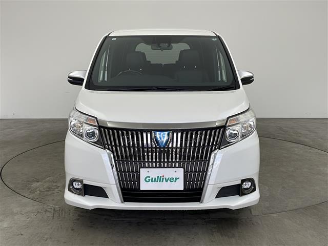 エスクァイア Gi プレミアムパッケージ ブラックテーラード ワンオーナー 純正ナビ フルセグTV バックカメラ トヨタセーフティセンス 両側パワースライドドア シートヒーター レザーシート モデリスタサイドスカート モデリスタリアスカート LEDヘッドライト(4枚目)