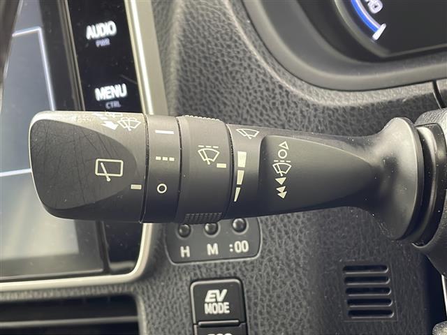 エスクァイア Gi プレミアムパッケージ ブラックテーラード ワンオーナー 純正ナビ フルセグTV バックカメラ トヨタセーフティセンス 両側パワースライドドア シートヒーター レザーシート モデリスタサイドスカート モデリスタリアスカート LEDヘッドライト(34枚目)