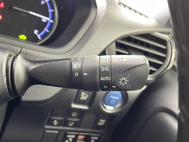 エスクァイア Gi プレミアムパッケージ ブラックテーラード ワンオーナー 純正ナビ フルセグTV バックカメラ トヨタセーフティセンス 両側パワースライドドア シートヒーター レザーシート モデリスタサイドスカート モデリスタリアスカート LEDヘッドライト(35枚目)