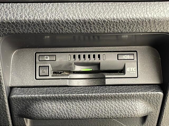 エスクァイア Gi プレミアムパッケージ ブラックテーラード ワンオーナー 純正ナビ フルセグTV バックカメラ トヨタセーフティセンス 両側パワースライドドア シートヒーター レザーシート モデリスタサイドスカート モデリスタリアスカート LEDヘッドライト(66枚目)