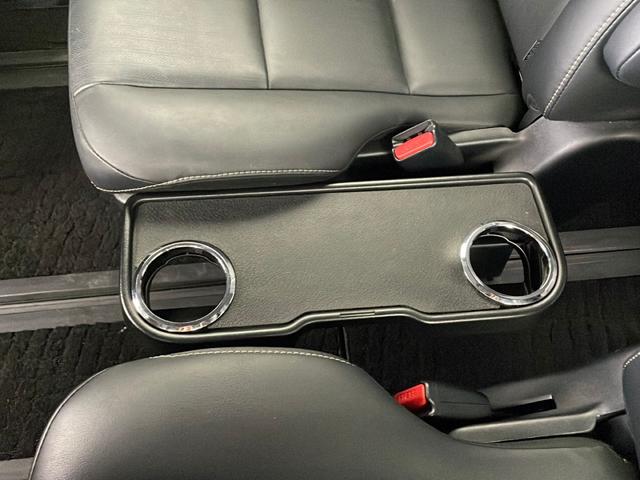 エスクァイア Gi プレミアムパッケージ ブラックテーラード ワンオーナー 純正ナビ フルセグTV バックカメラ トヨタセーフティセンス 両側パワースライドドア シートヒーター レザーシート モデリスタサイドスカート モデリスタリアスカート LEDヘッドライト(78枚目)