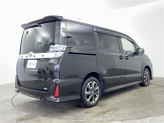 ヴォクシー ＺＳ　・トヨタセーフティーセンス・純正９インチＳＤナビ＆フルセグ＆ＢＴ＆ＤＶＤ・バックカメラ・両側パワースライドドア・ビルトインＥＴＣ２．０・ステアリングリモコン・純正前ドライブレコーダー・サンシェード（3枚目）