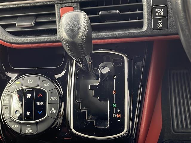 ヴォクシー ＺＳ　・トヨタセーフティーセンス・純正９インチＳＤナビ＆フルセグ＆ＢＴ＆ＤＶＤ・バックカメラ・両側パワースライドドア・ビルトインＥＴＣ２．０・ステアリングリモコン・純正前ドライブレコーダー・サンシェード（27枚目）